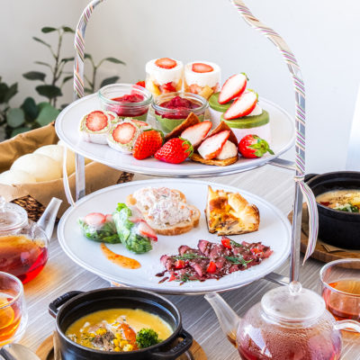 | 季節限定 | つけパンシチューと楽しむ”苺と抹茶”のアフタヌーンティーコース　4,200yen